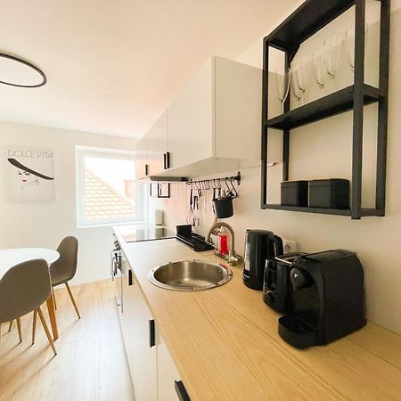 Contactless Self-Check-In - Stayhere Central City Suite 20 Graz Exterior foto